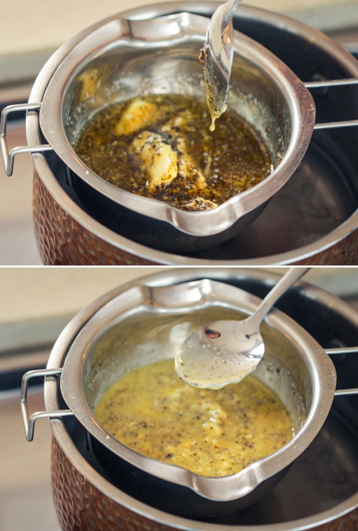 Mezcla de cannabutter hirviendo suavemente al baño maría, con una cuchara removiendo la mantequilla infusionada para mantener un calor uniforme y evitar el sobrecalentamiento