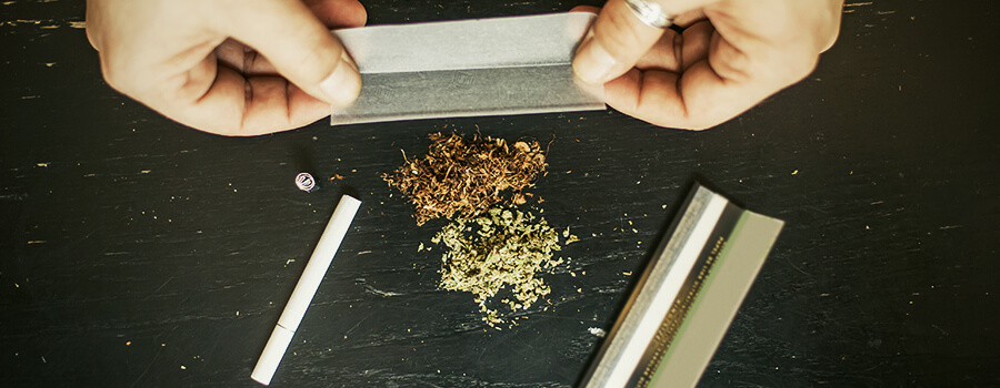 Canutos Cannabis Marihuana Y Tabaco
