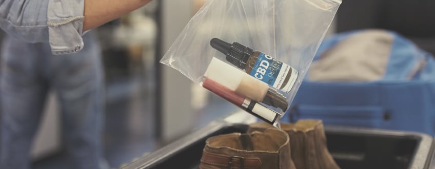 5 CONSEJOS PARA VIAJAR EN AVIÓN CON ACEITE DE CBD