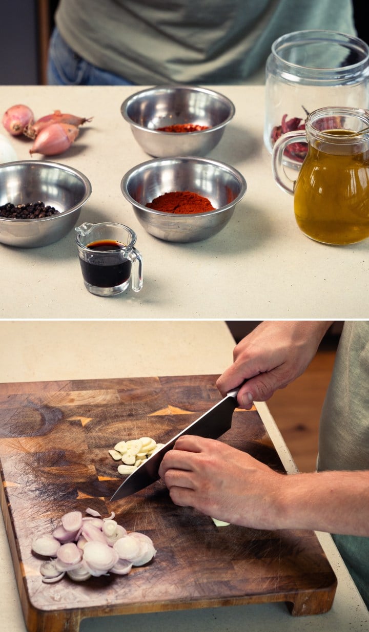 Paso 1: Preparar los Ingredientes para el Aceite de Oliva con Chile y Cannabis Preparando los ingredientes para aceite de oliva con chile infusionado con cannabis, incluyendo aceite de oliva, copos de chile, especias y cortando ajo y chalotas sobre una tabla de madera