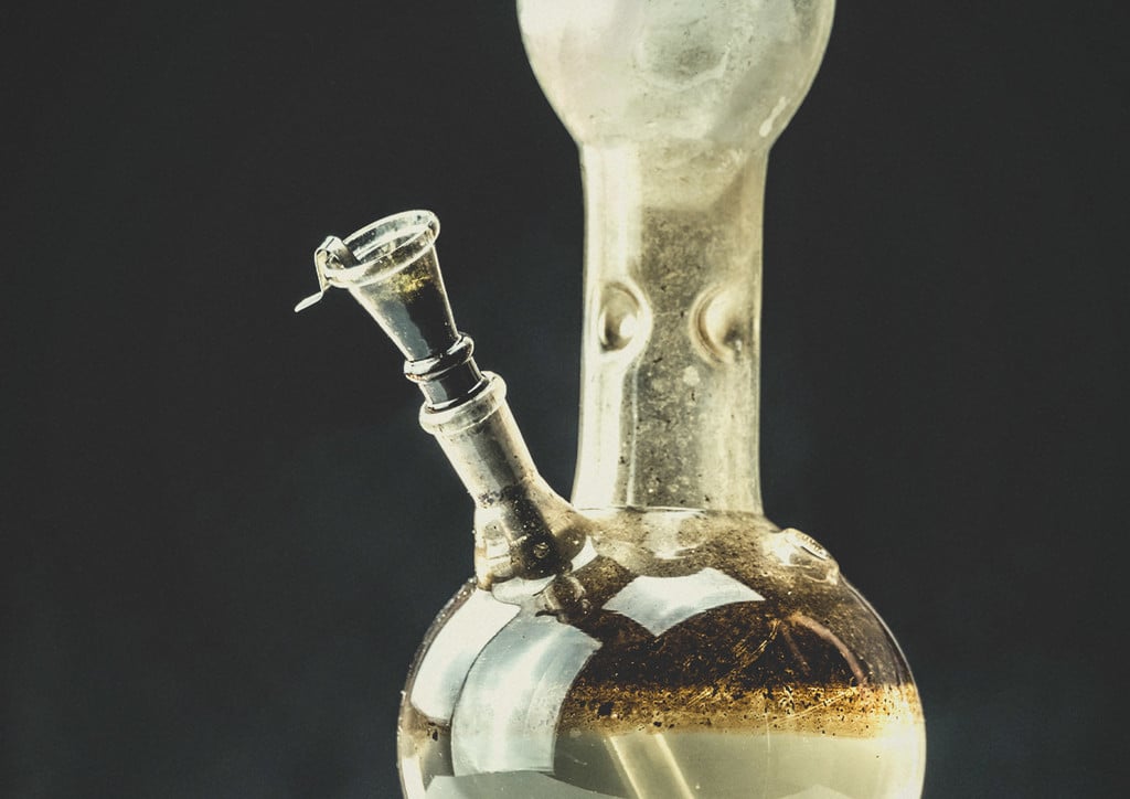 Cómo limpiar distintos tipos de bongs y pipas - RQS Blog