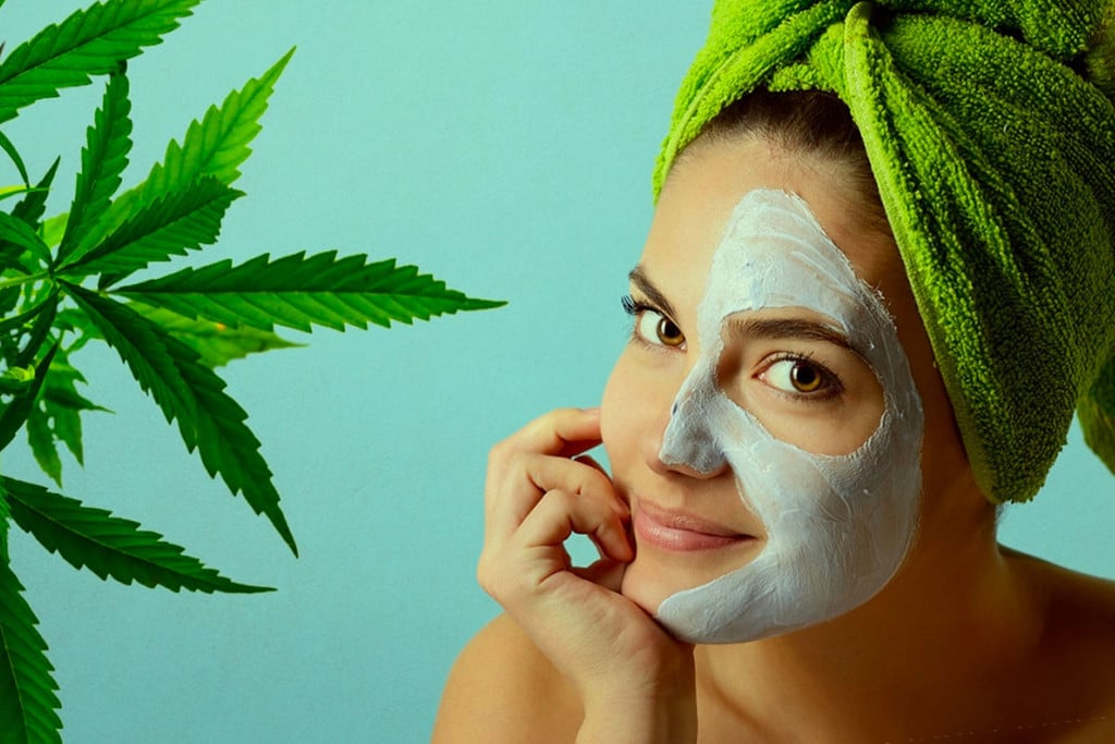 Cómo hacer tu propia mascarilla facial orgánica de cannabis