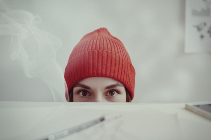 Cómo ocultar el olor del humo y los cogollos de marihuana